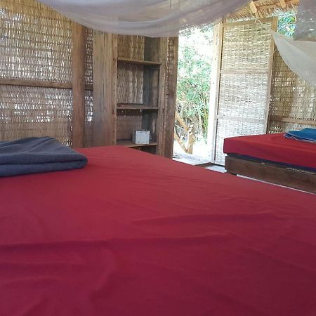 The Last Point Hostel Koh Ta Kiev Extérieur photo