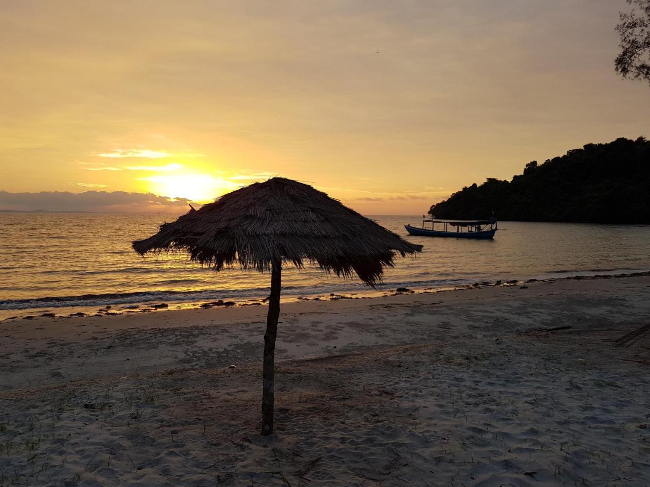 The Last Point Hostel Koh Ta Kiev Extérieur photo