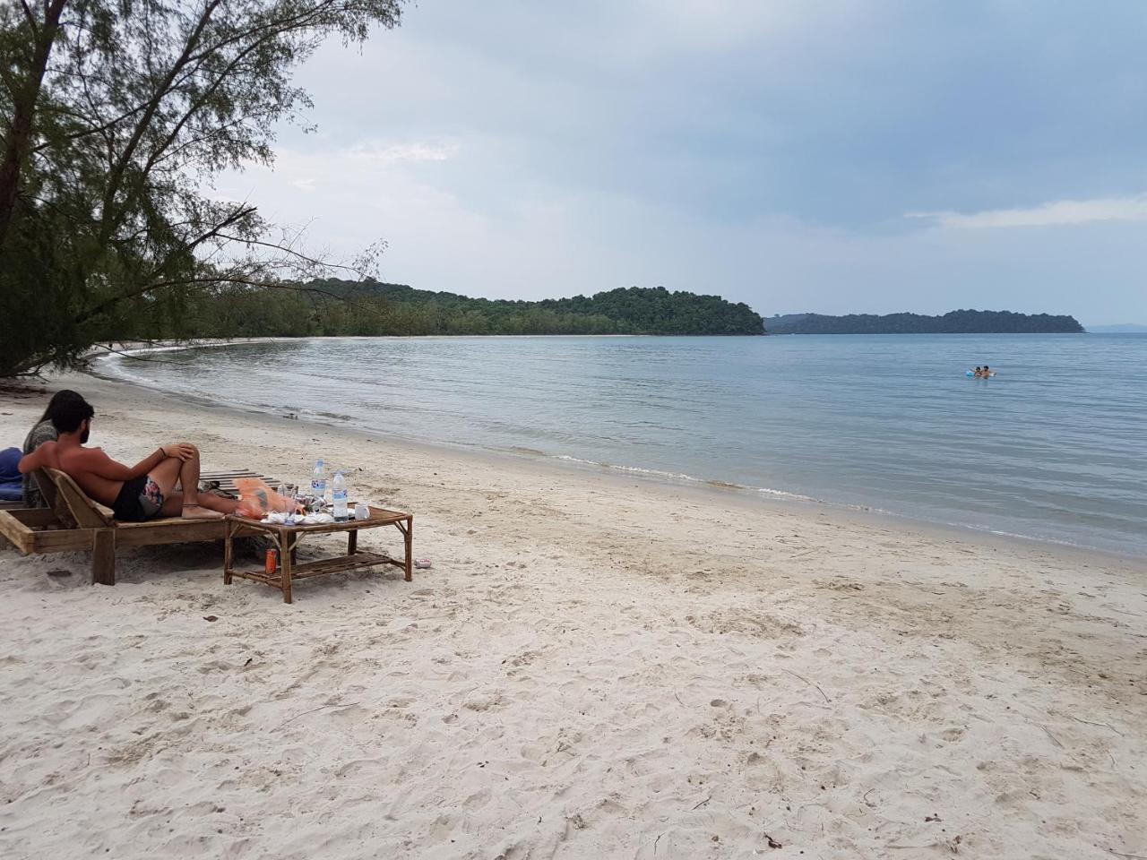 The Last Point Hostel Koh Ta Kiev Extérieur photo